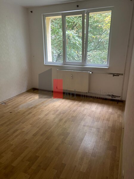 Bd. Brancoveanu, Izvorul Rece vanzare apartament 4 camere decomandat