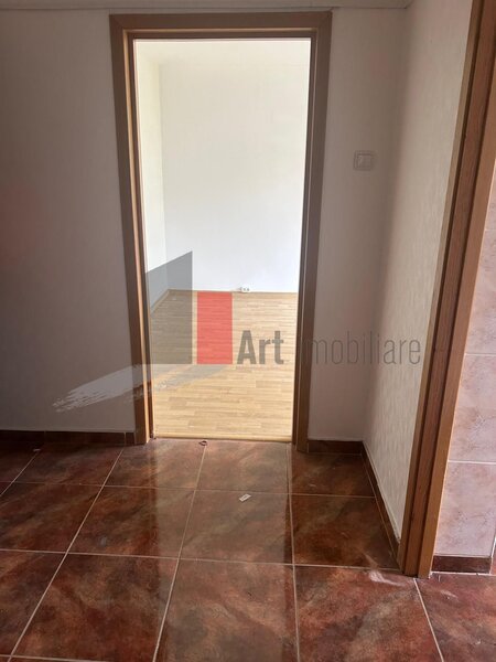 Bd. Brancoveanu, Izvorul Rece vanzare apartament 4 camere decomandat