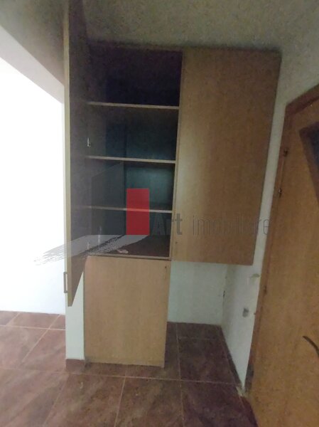 Bd. Brancoveanu, Izvorul Rece vanzare apartament 4 camere decomandat